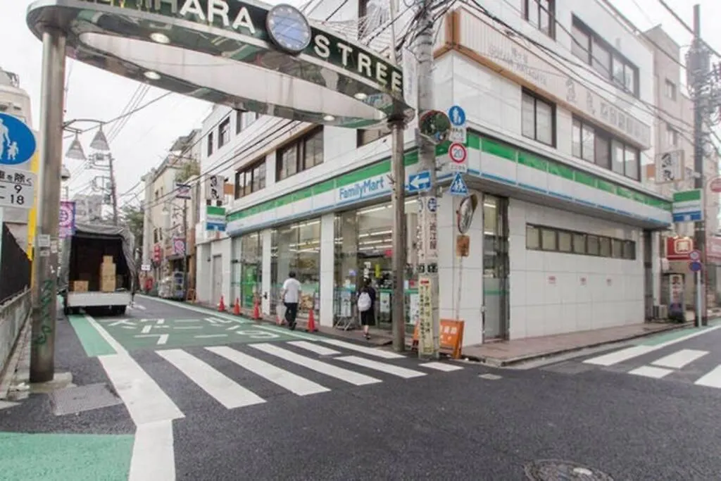 Dwell Urban 7C Apartment Tokyo