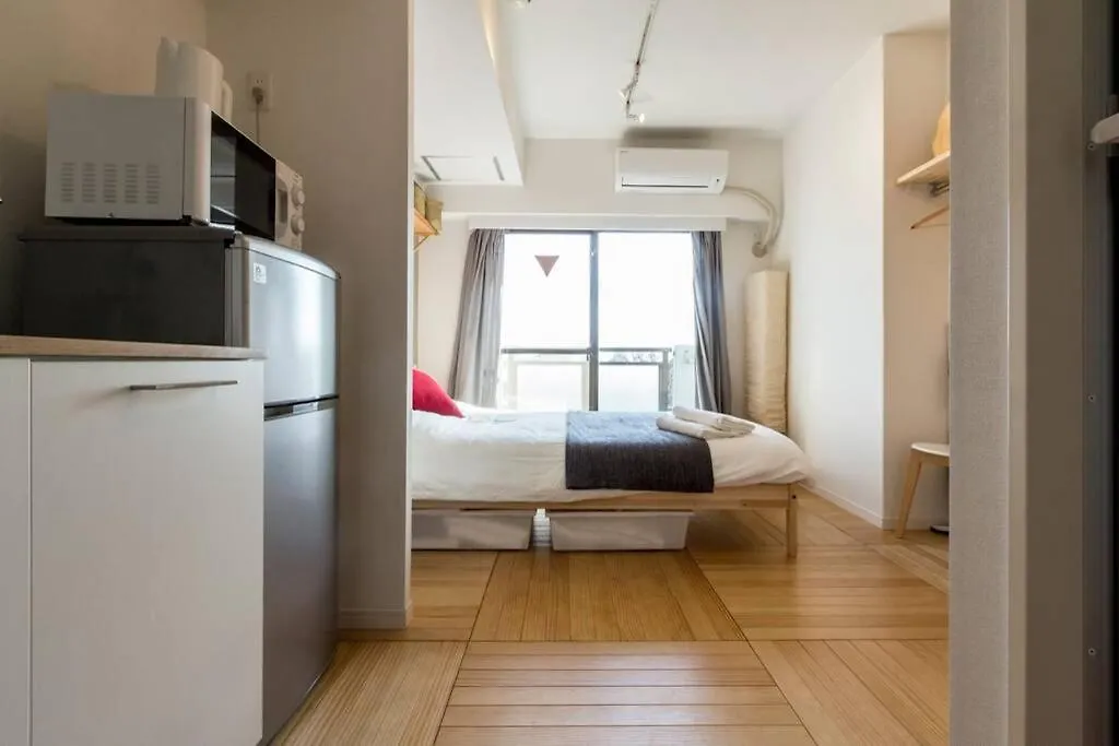 Dwell Urban 7C Apartment Tokyo